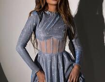 Блискуча корсетна сукня з пишною спідницею Блискуча корсетна сукня з пишною спідницею | PUSHKA SHOP