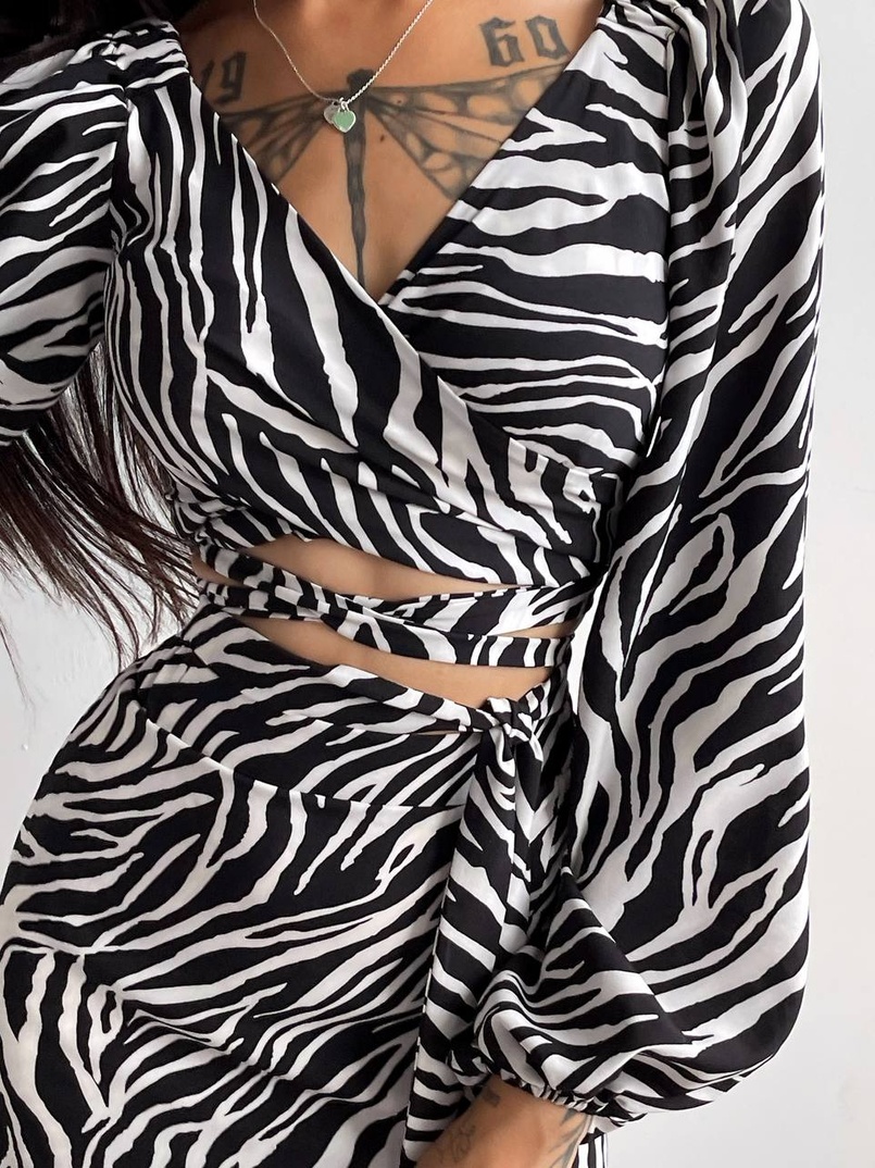 Комплект: топ із зав'язками на талії + спідниця міді з розрізом | PUSHKA SHOP