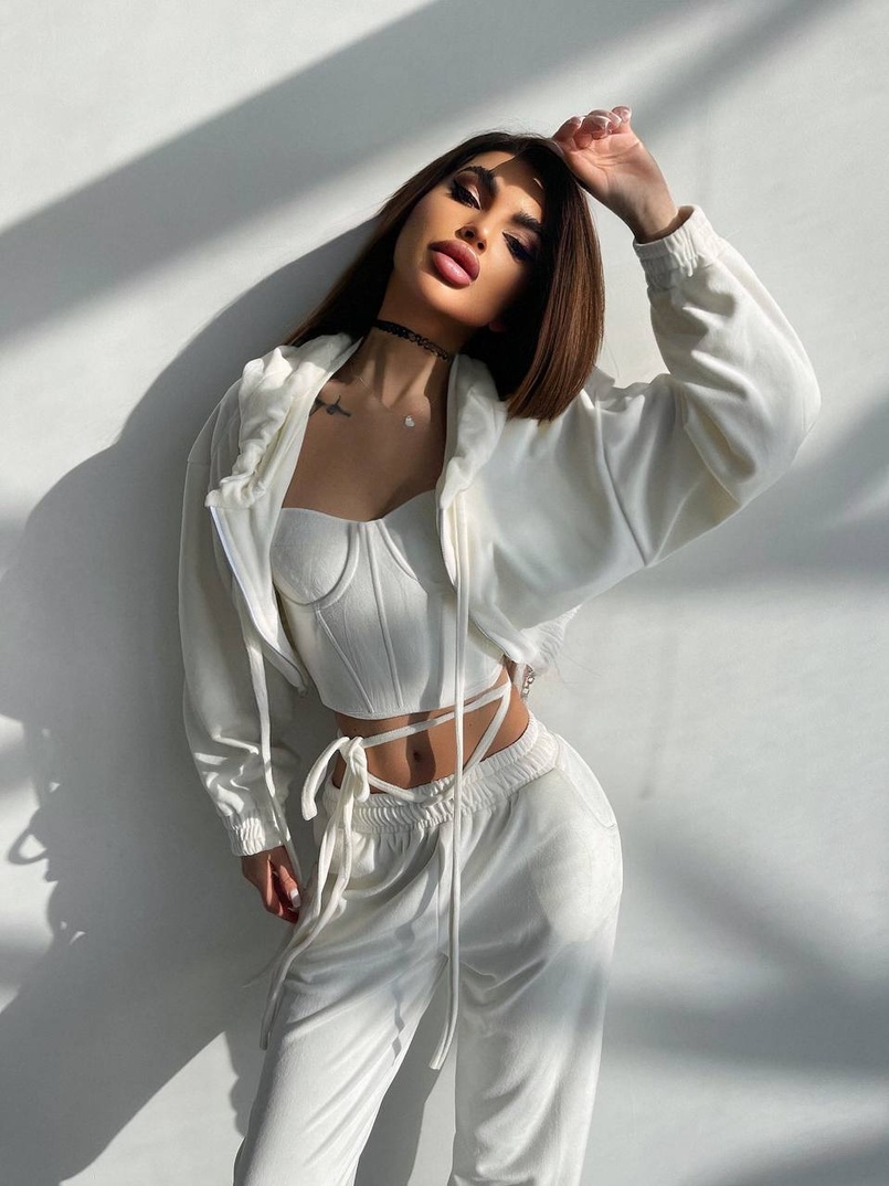 Велюровий комплект трійка: кофта + корсет з чашечками + джогери  | PUSHKA SHOP