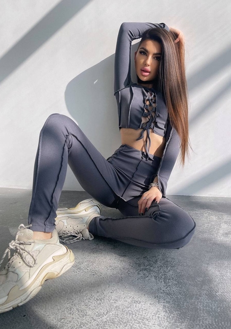 Комплект: топ зі шнурівкою на грудях + легінси | PUSHKA SHOP