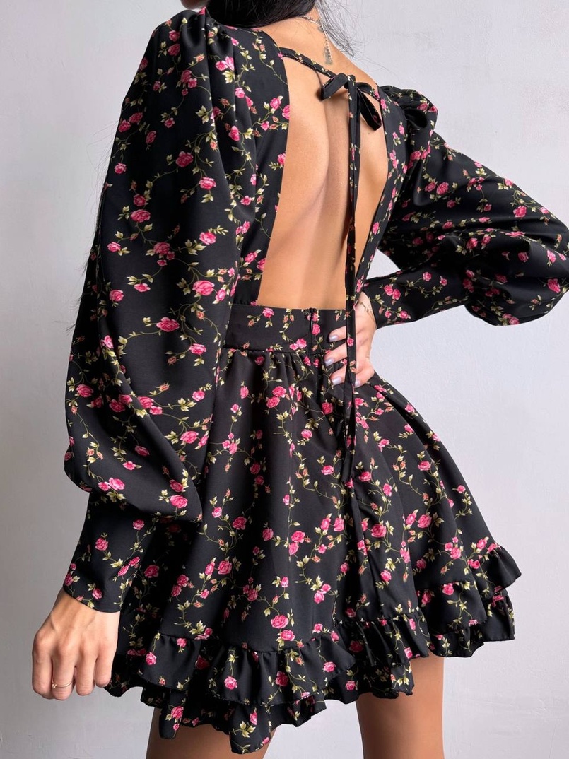 Сукня міні з пишною спідницею та драпіруванням на талії | PUSHKA SHOP