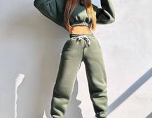 Базовий костюм на флісі з об'ємними капюшоном | PUSHKA SHOP