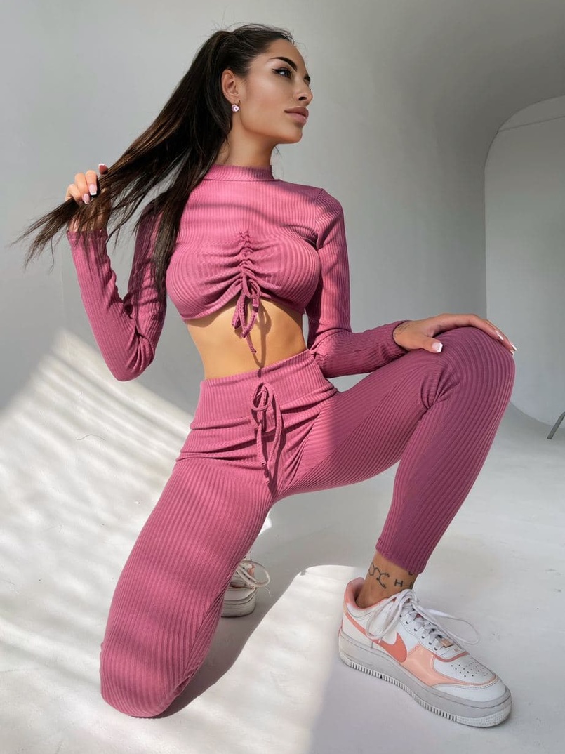 Трикотажный комплект: топ + леггинсы    | PUSHKA SHOP