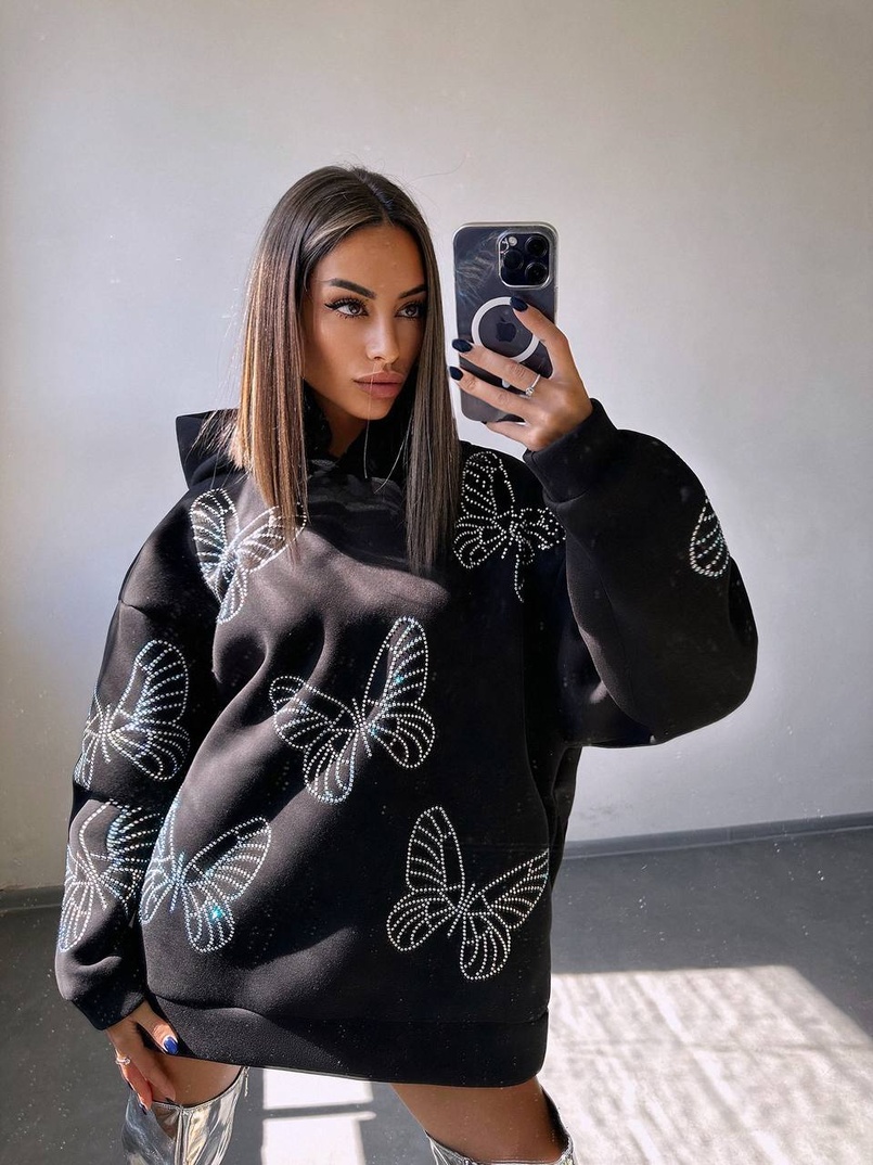 Трендове худі over size із сяючими стразами  Трендове худі over size із сяючими стразами  | PUSHKA SHOP