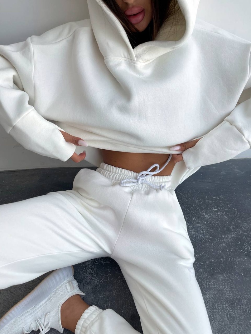 Тёплый комплект: худи + спортивные штаны Тёплый комплект: худи + спортивные штаны | PUSHKA SHOP