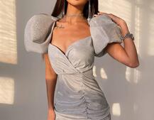 Блестящее платье с объемными рукавами  | PUSHKA SHOP