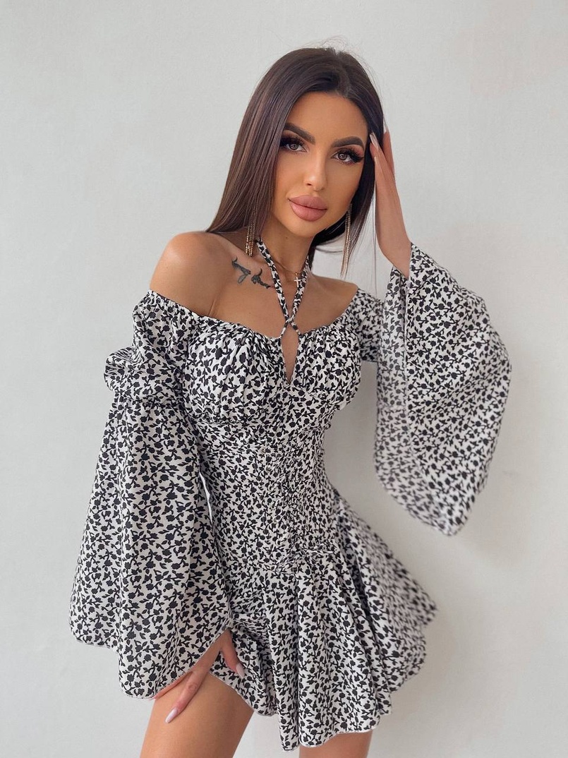 Комплект: платье с расклешенными рукавами + корсет  | PUSHKA SHOP