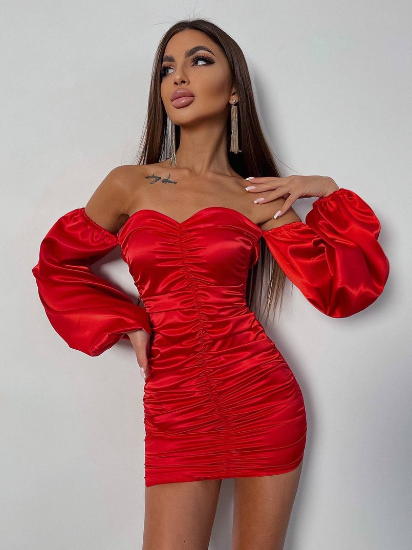 Атласна сукня з драпіруванням | PUSHKA SHOP