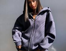 Трендове худі over size із сяючими стразами Трендове худі over size із сяючими стразами | PUSHKA SHOP