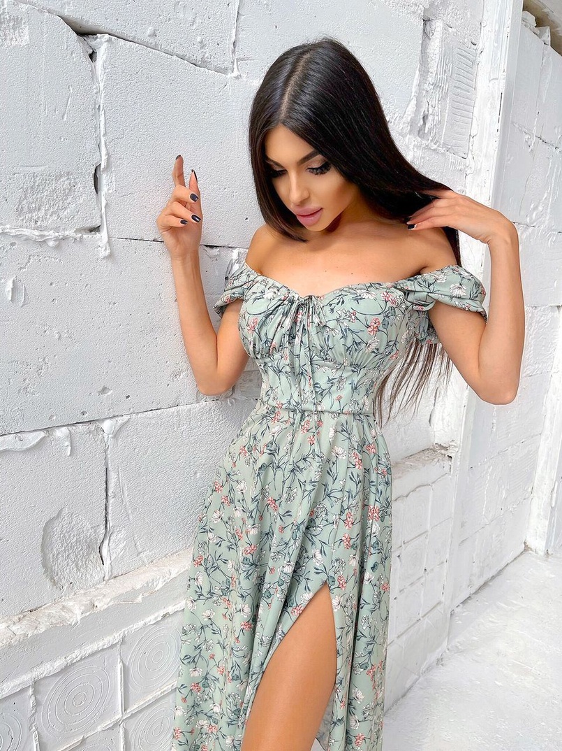 Летнее цветочное платье-миди с завязками на груди Летнее цветочное платье-миди с завязками на груди | PUSHKA SHOP