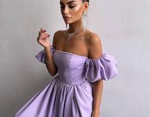 Сукня максі з розрізом на спідниці та об’ємними рукавами Сукня максі з розрізом на спідниці та об’ємними рукавами | PUSHKA SHOP