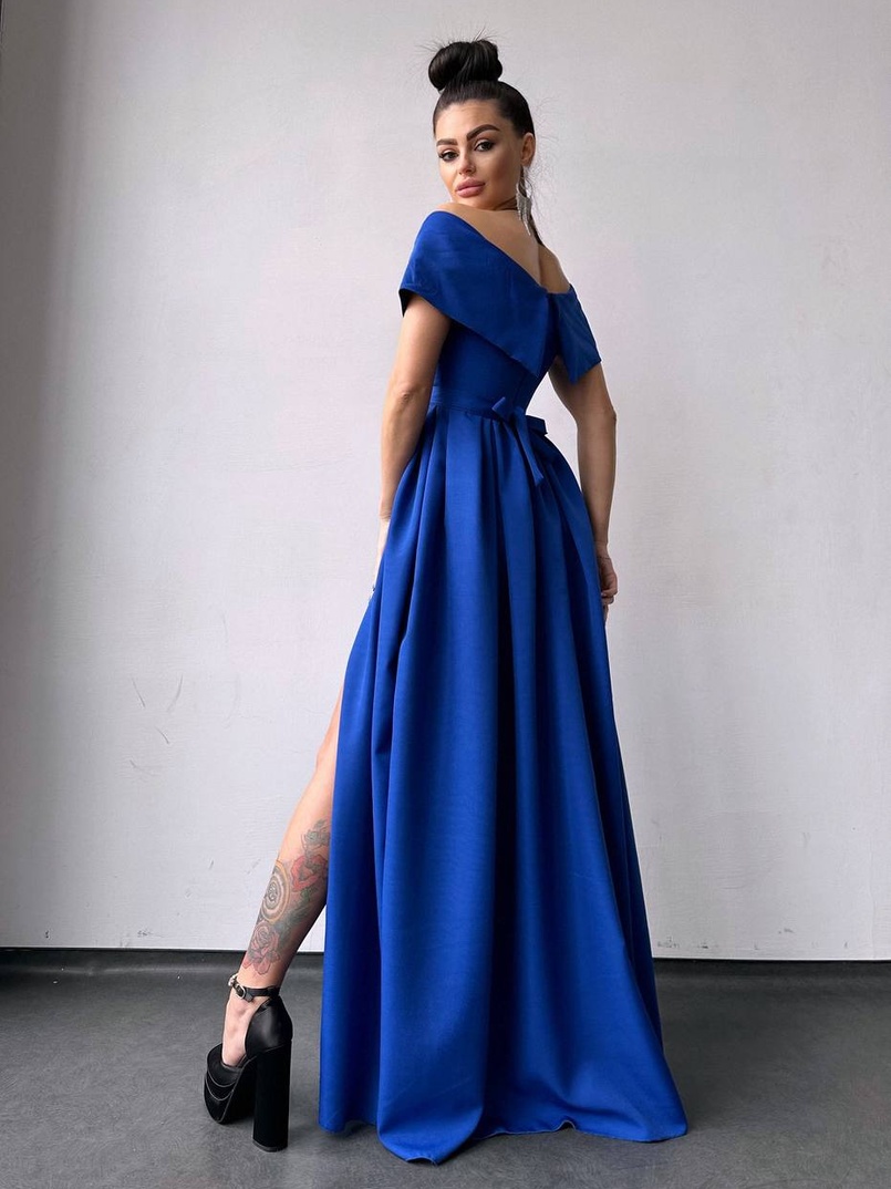 Сукня максі  з відкритими плечима та розрізом на спідниці | PUSHKA SHOP