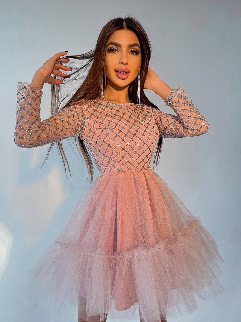 Платье с блестящим верхом и пышной фатиновой юбкой  Платье с блестящим верхом и пышной фатиновой юбкой  | PUSHKA SHOP