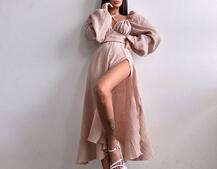 Муслінова сукня -міді з розрізом на ніжці Муслінова сукня -міді з розрізом на ніжці | PUSHKA SHOP