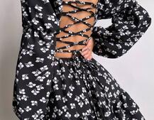 Сукня з квітковим принтом з воланами на ґудзиках  Сукня з квітковим принтом з воланами на ґудзиках  | PUSHKA SHOP