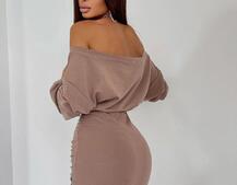 Платье-мини со сборкой на юбке Платье-мини со сборкой на юбке | PUSHKA SHOP