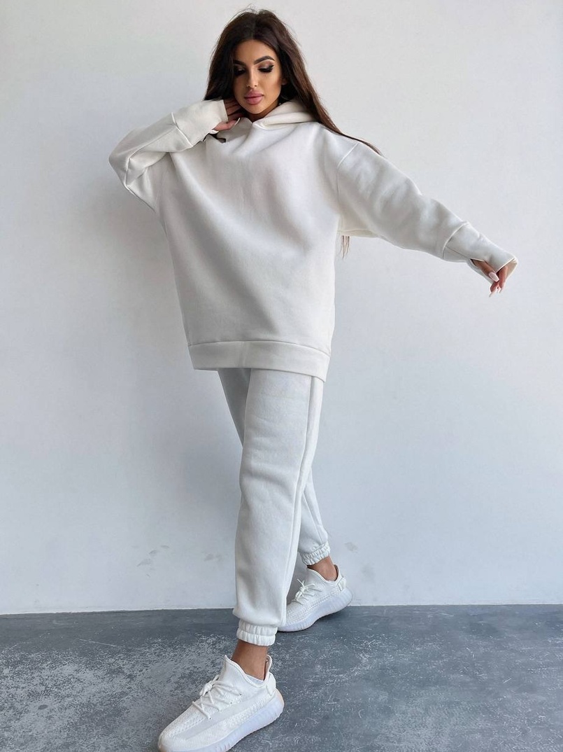 Тёплый комплект: худи + спортивные штаны Тёплый комплект: худи + спортивные штаны | PUSHKA SHOP