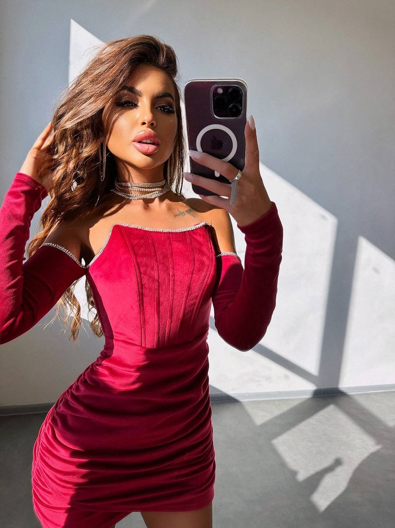 Оксамитова корсетна сукня міні, декорована стразами     Ручна робота  Оксамитова корсетна сукня міні, декорована стразами     Ручна робота  | PUSHKA SHOP