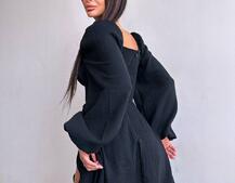 Муслінова сукня -міді з розрізом на ніжці Муслінова сукня -міді з розрізом на ніжці | PUSHKA SHOP