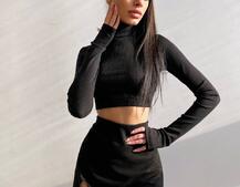 Комплект:  трикотажный топ с высоким горлом + замшевая юбка с завязками на ножку  | PUSHKA SHOP