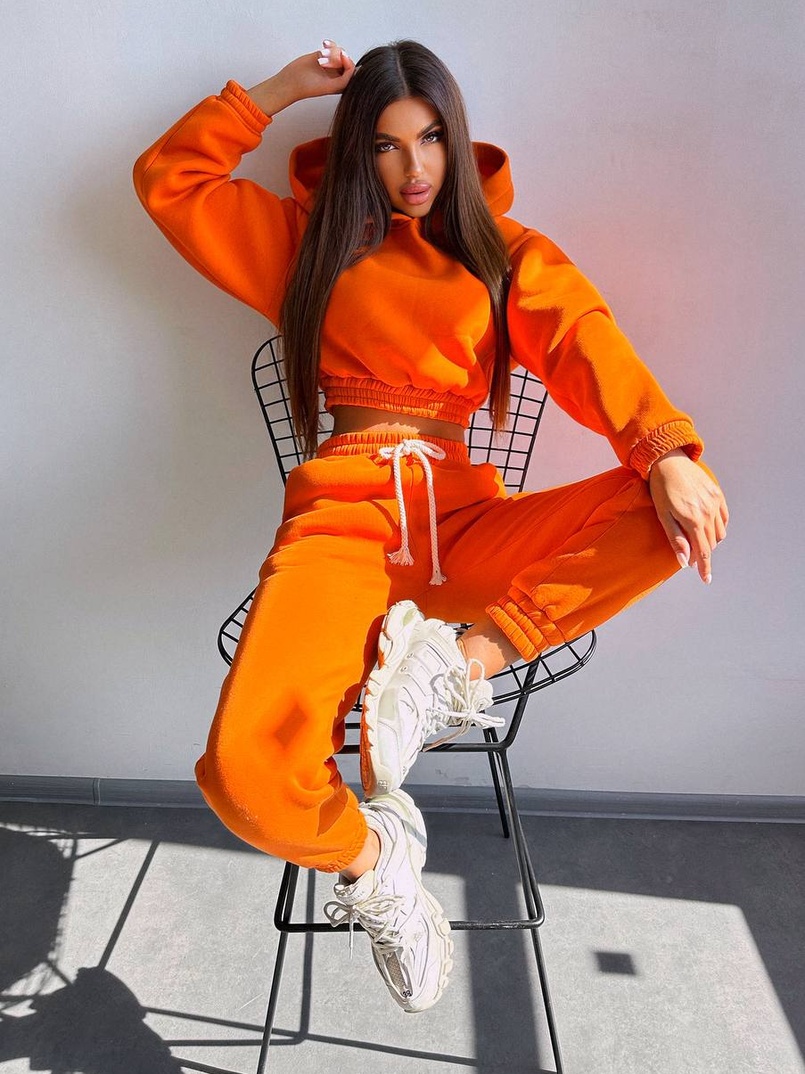 Базовий костюм на флісі з об'ємними капюшоном Базовий костюм на флісі з об'ємними капюшоном | PUSHKA SHOP