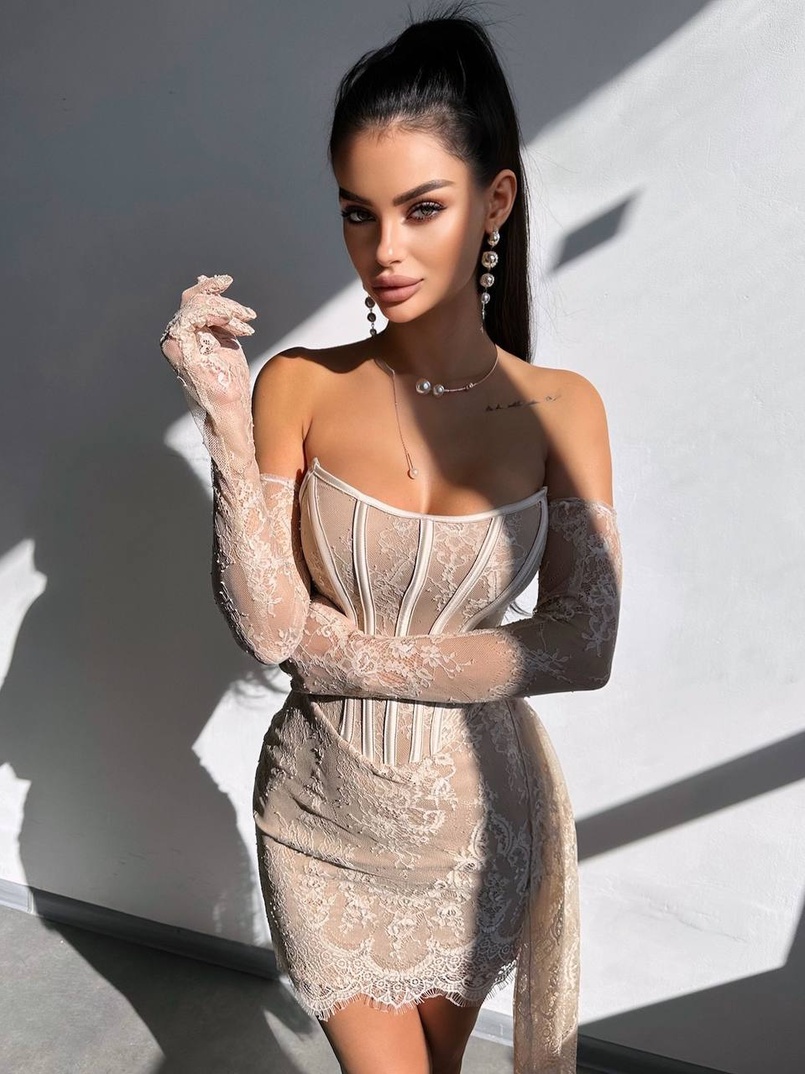 Сукня міні зі шлейфом та рукавичками | PUSHKA SHOP