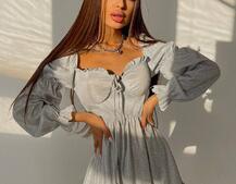 Блискуча сукня з оборками та чашками з ефектом push up | PUSHKA SHOP