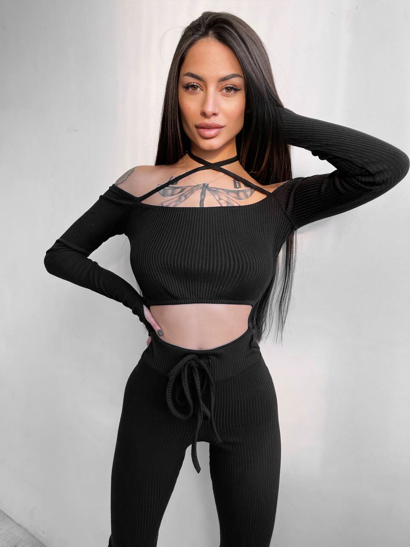 Трикотажный комплект: топ с завязками + леггинсы  | PUSHKA SHOP