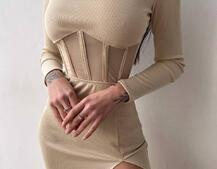 Сукня-міді з елементами корсету Сукня-міді з елементами корсету | PUSHKA SHOP