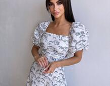 Сукня -міді зі шнурівкою на спинці та розрізом на ніжці з принтом Сукня -міді зі шнурівкою на спинці та розрізом на ніжці з принтом | PUSHKA SHOP