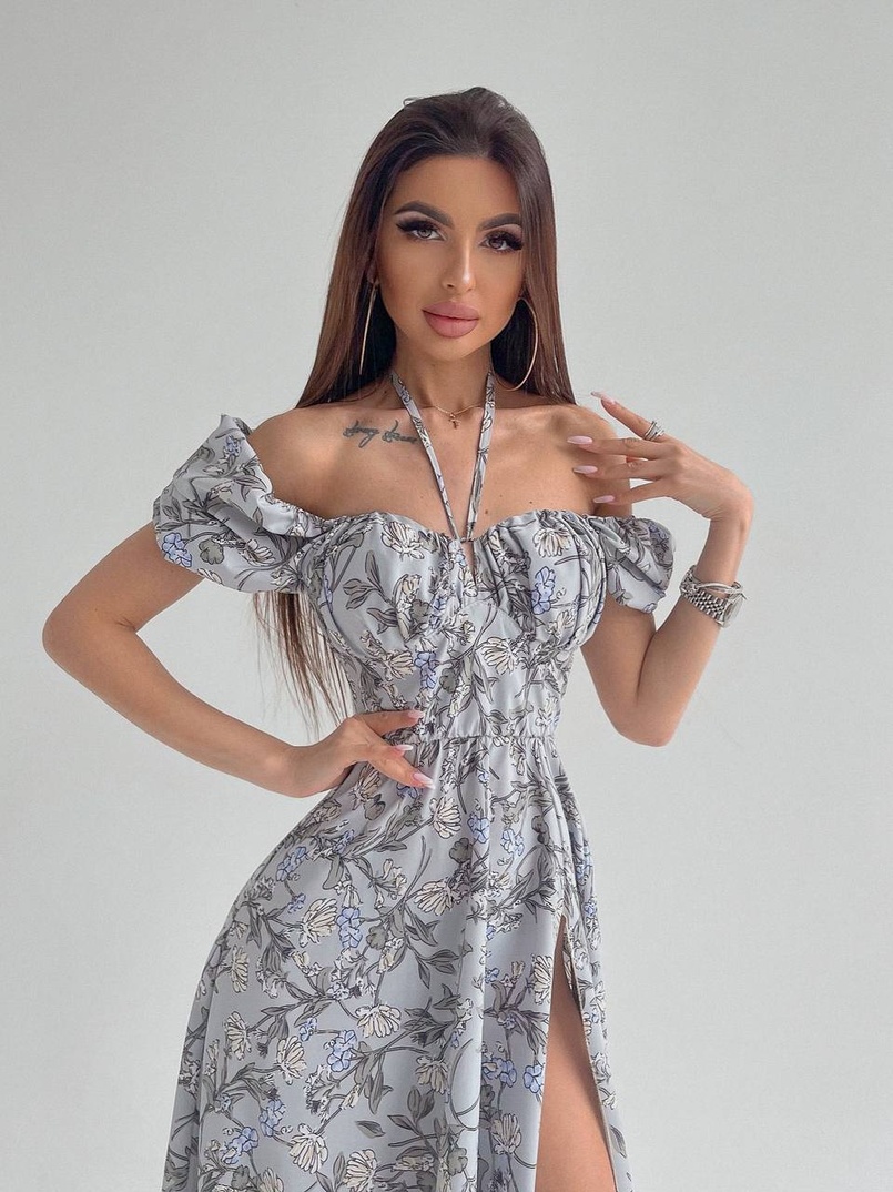 Платье миди с завязками на груди в цветочный принт Платье миди с завязками на груди в цветочный принт | PUSHKA SHOP