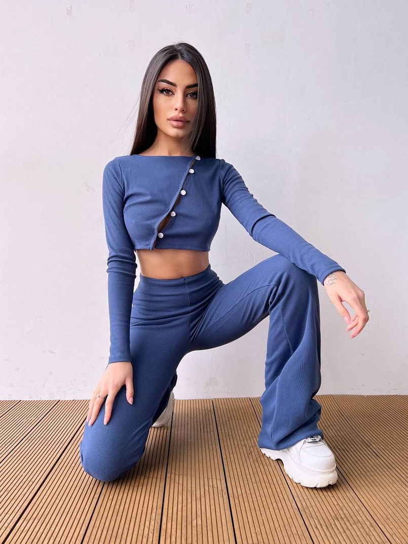 Комплект : штани кльош і топ на ґудзиках Комплект : штани кльош і топ на ґудзиках | PUSHKA SHOP