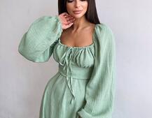 Муслінова сукня -міді з розрізом на ніжці Муслінова сукня -міді з розрізом на ніжці | PUSHKA SHOP