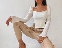 Комплект: топ + джоггеры из эко-кожи Комплект: топ + джоггеры из эко-кожи | PUSHKA SHOP