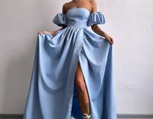 Сукня максі з розрізом на спідниці та об’ємними рукавами Сукня максі з розрізом на спідниці та об’ємними рукавами | PUSHKA SHOP