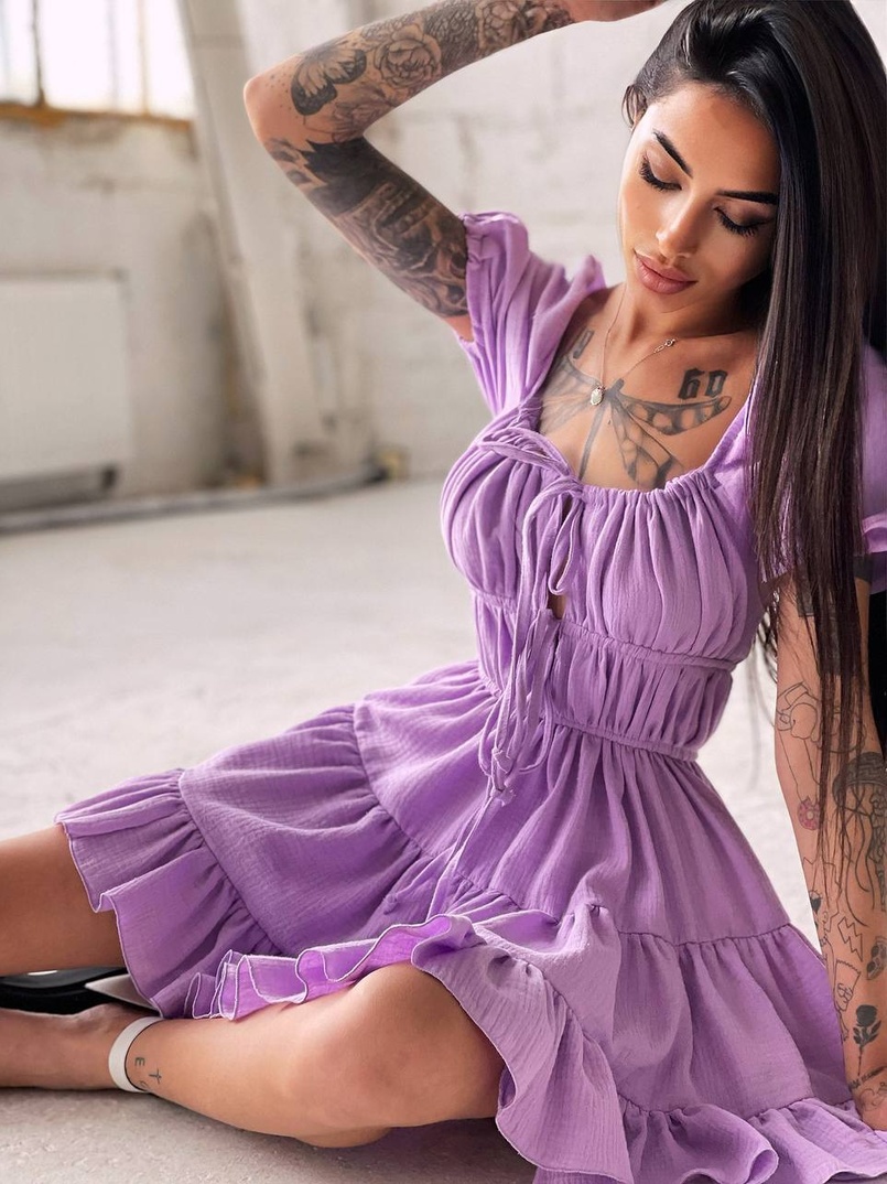 Муслиновое платье с оборками и завязками на груди Муслиновое платье с оборками и завязками на груди | PUSHKA SHOP