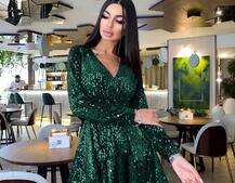 Платье с пайетками и запахом на груди Платье с пайетками и запахом на груди | PUSHKA SHOP