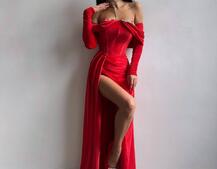 Оксамитова сукня максі декорована стразами Ручна робота Оксамитова сукня максі декорована стразами Ручна робота | PUSHKA SHOP