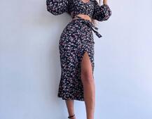 Квітковий комплект: топ із зав'язками на талії + спідниця міді з розрізом | PUSHKA SHOP