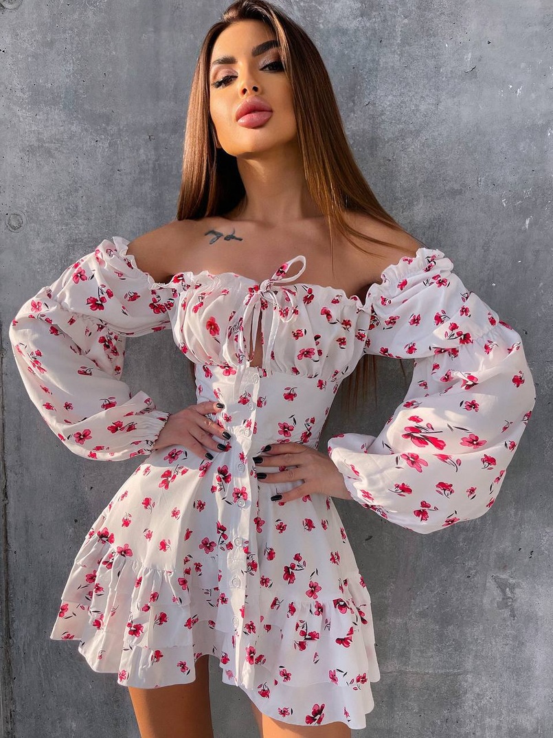 Сукня з воланами та шнурівкою  по спинці | PUSHKA SHOP