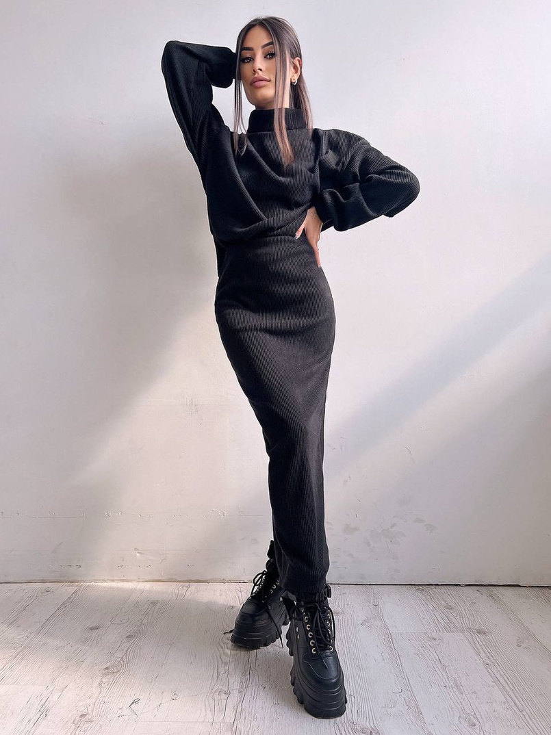 Костюм із теплого трикотажу-рубчика: светр + спідниця Костюм із теплого трикотажу-рубчика: светр + спідниця | PUSHKA SHOP