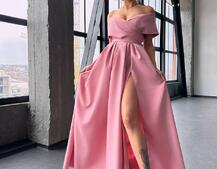 Сукня максі  з відкритими плечима та розрізом на спідниці | PUSHKA SHOP