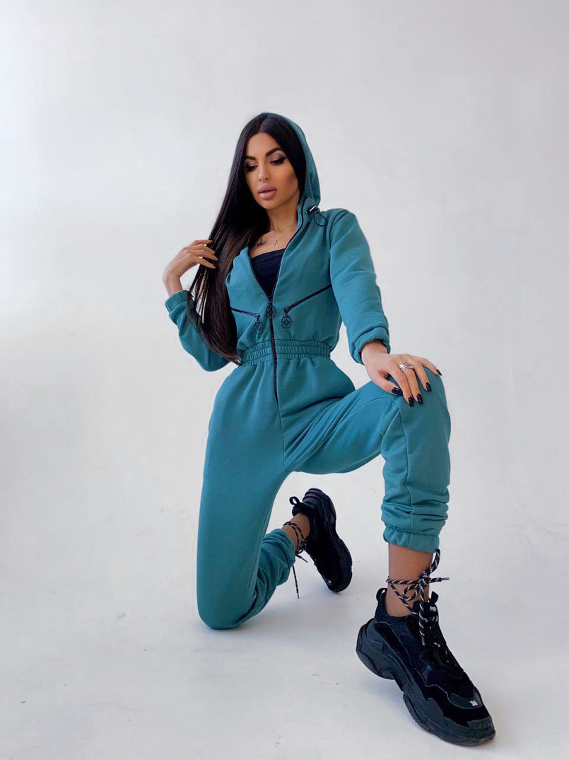 Приталенный комбинезон на молнии Приталенный комбинезон на молнии | PUSHKA SHOP