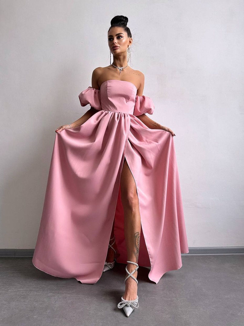 Сукня максі  з розрізом на спідниці та об’ємними рукавами  | PUSHKA SHOP