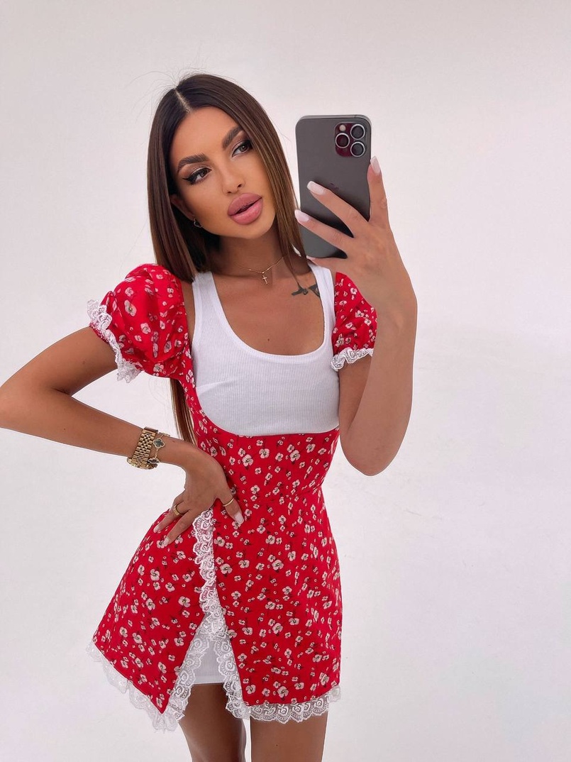 Сукня з квітковим принтом декорована мереживом  Сукня з квітковим принтом декорована мереживом  | PUSHKA SHOP