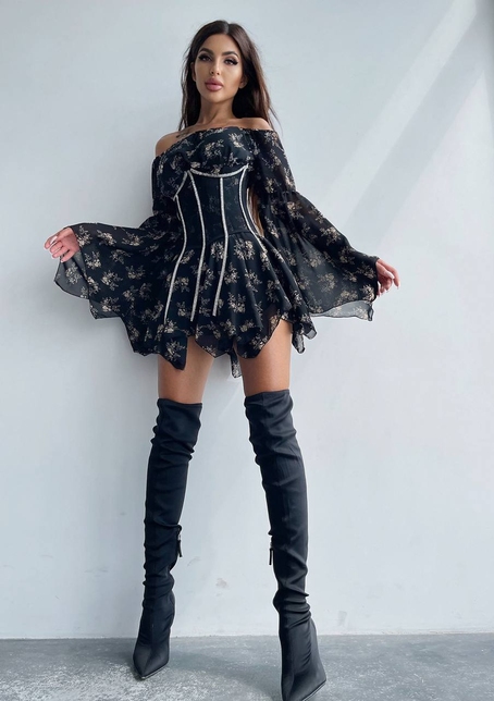 Шифонова сукня на підкладці з розкльошеними рукавами з асиметричною спідницею + корсет декорований стразами  | PUSHKA SHOP