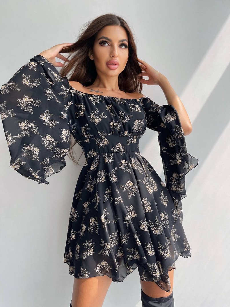 Шифонова сукня на підкладці з розкльошеними рукавами з асиметричною спідницею + корсет декорований стразами  | PUSHKA SHOP