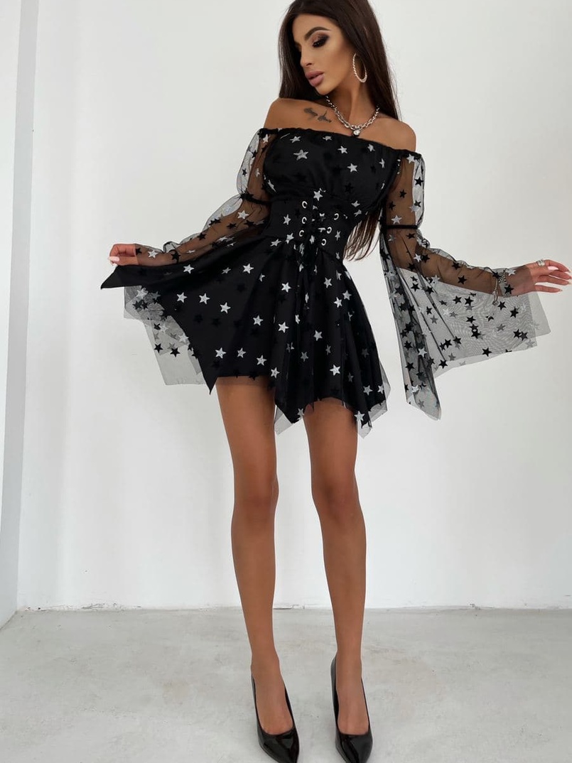 Платье с расклешенными рукавами в комплекте с корсетом Платье с расклешенными рукавами в комплекте с корсетом | PUSHKA SHOP