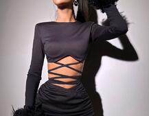 Комплект: топ із зав‘язками на талію + спідниця з драпіруванням Декор з натурального пір‘я Комплект: топ із зав‘язками на талію + спідниця з драпіруванням Декор з натурального пір‘я | PUSHKA SHOP