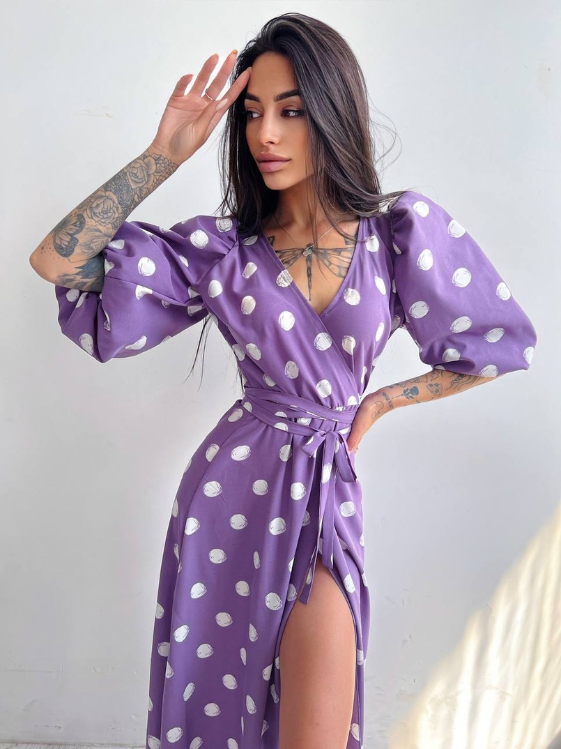 Платье миди в горох с запахом и объемными рукавами  | PUSHKA SHOP